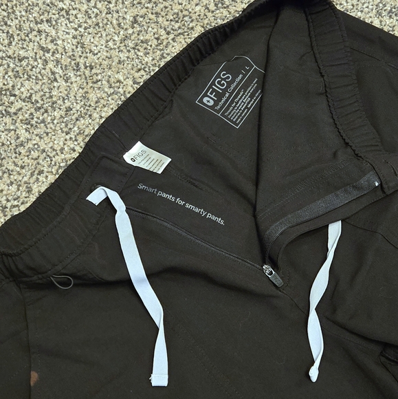 Figs Technical Collection Scrub Pants (Size L) - Picture 6 of 9